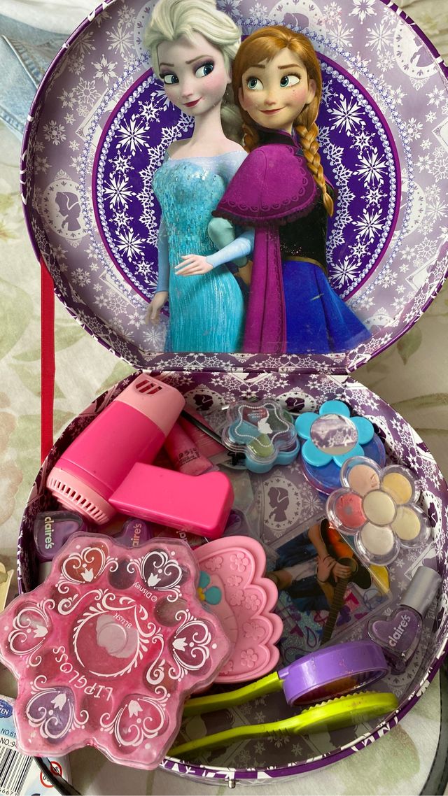 Maletín maquillaje infantil de Frozen.