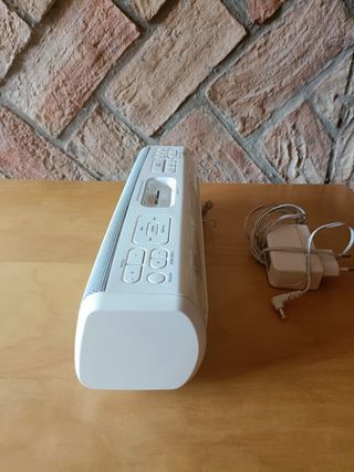 Radio JVC con reproductor iPod y despertador