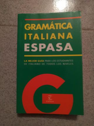 13 libros en italiano + diccionario + gramática