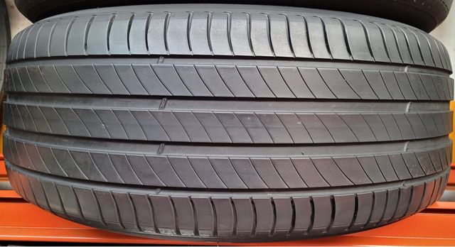 235/55 R 18 100V MICHELIN PRIMACY4