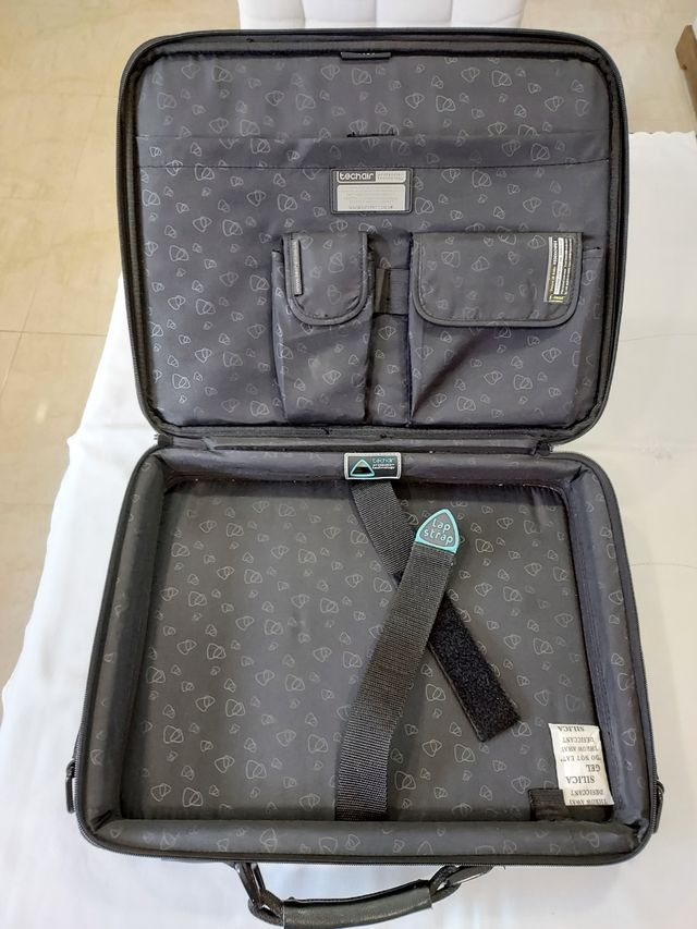 MALETÍN PARA ORDENADOR O DOCUMENTOS