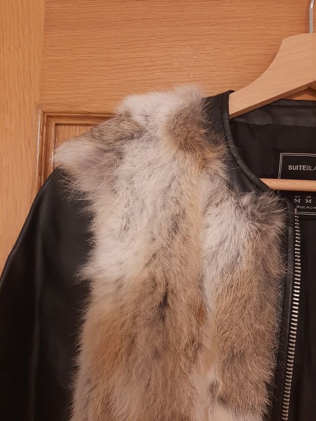 Biker negra piel/pelo natural SuiteBlanco talla M