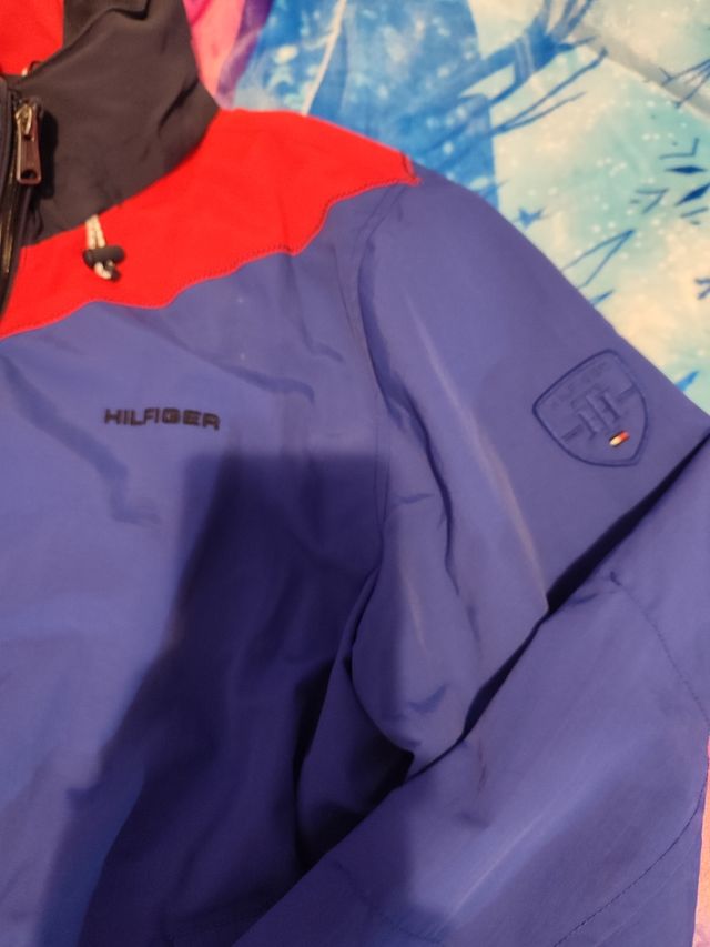 chaqueta tommy Hilfiger  falta de uso