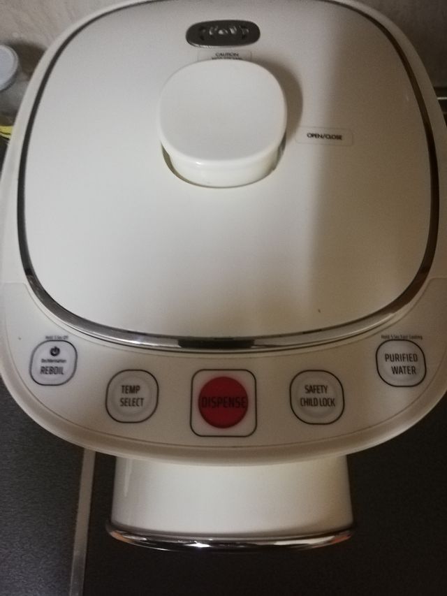 dispensador de agua caliente