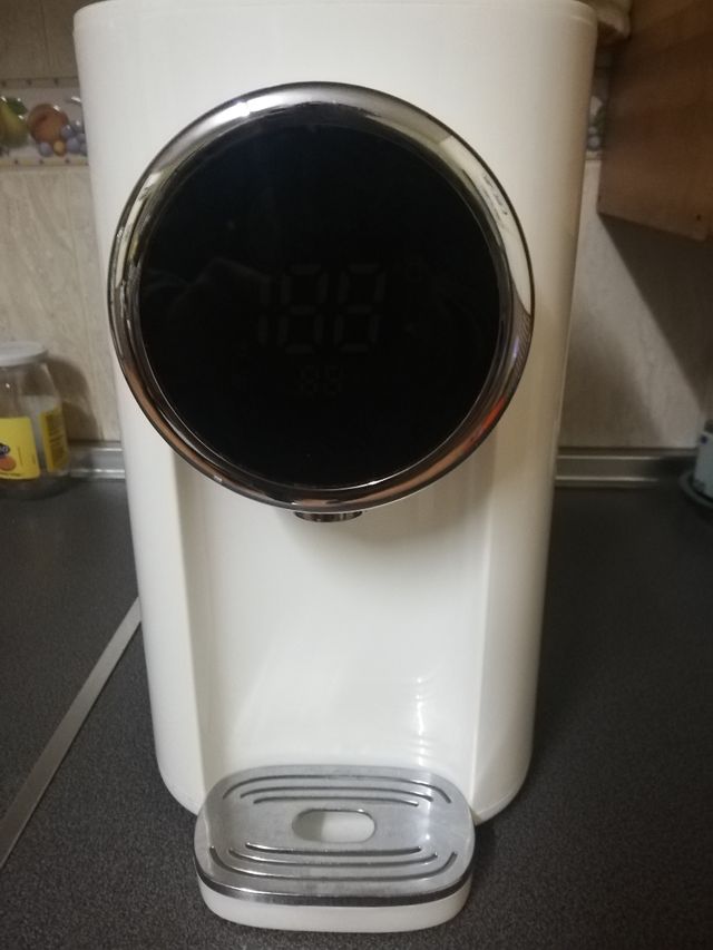 dispensador de agua caliente