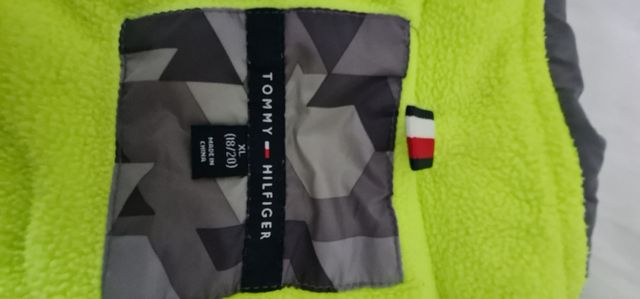 Abrigo T14. Tommy Hilfiger