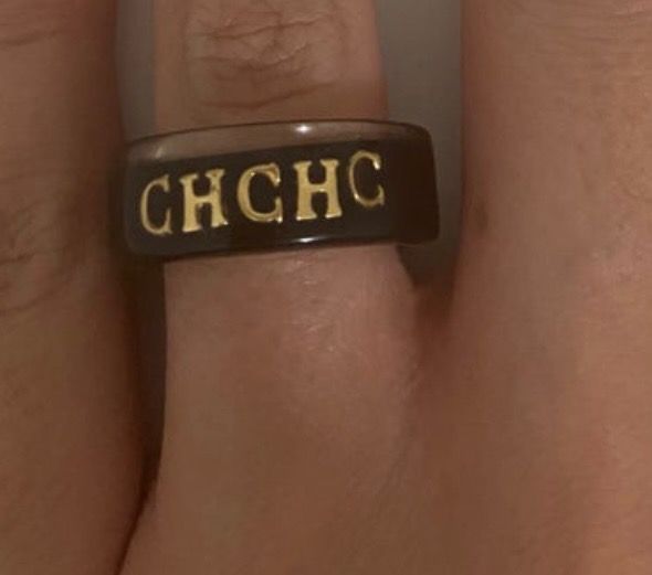 Anillo Carolina Herrera