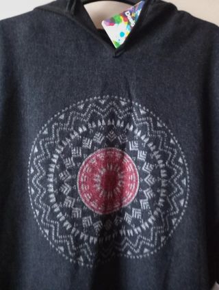 Jersey poncho de Desigual talla única 