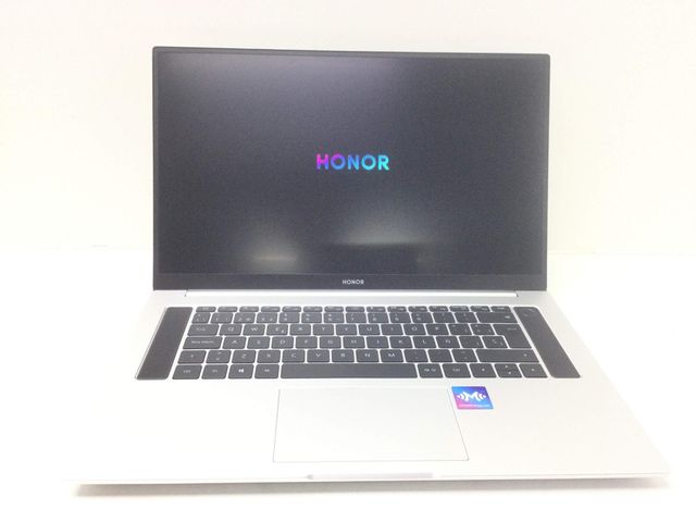 Pc portatil huawei hlyl-wxx9 de segunda mano por 688,95 EUR en Palma de ...