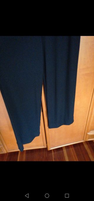 pantalón *Zara*