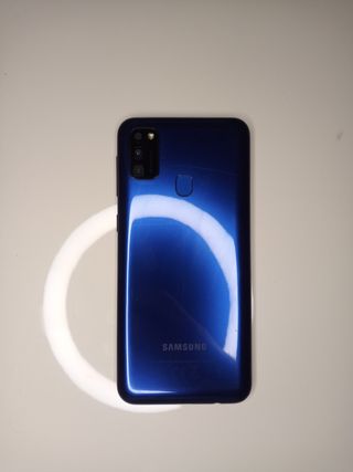 Telefono SAMSUNG Galaxy M21 con 4 GB di RAM, 64 GB di ROM