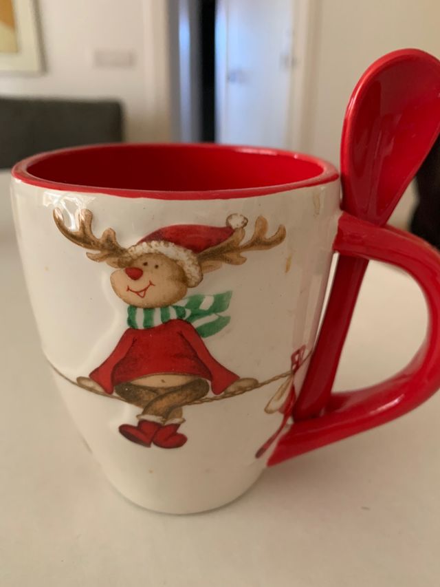 Tazza con cucchiaio natalizia