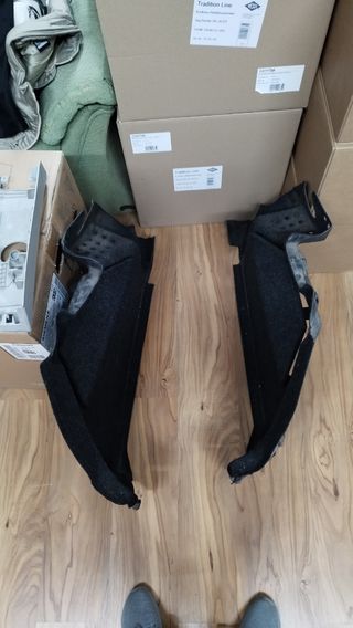 Lateral DERECHO Maletero Stilo