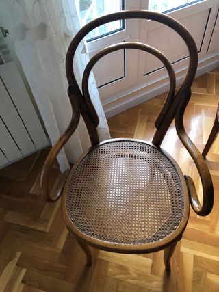 Butaca Thonet n. 14  auténtica.