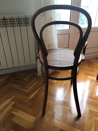Butaca Thonet n. 14  auténtica.