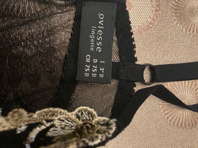 Lingerie trasparente nuova