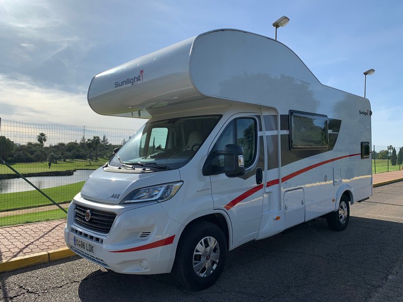 ALQUILER DE AUTOCARAVANAS EN SEVILLA - foto 1