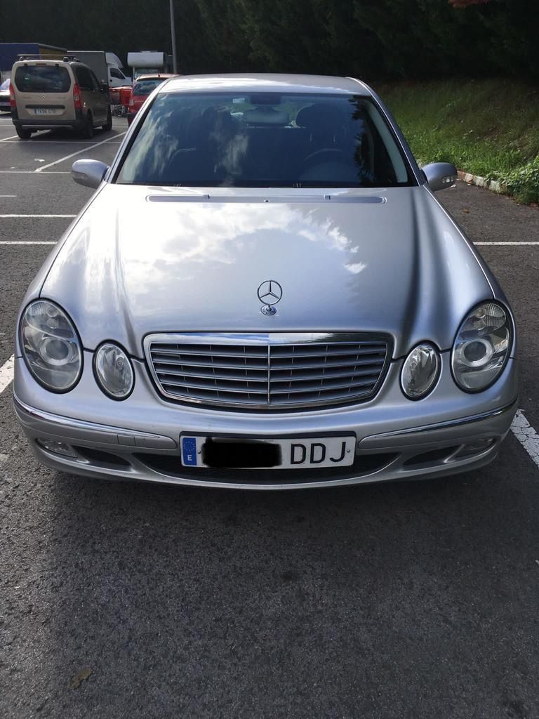 Mercedes-Benz Clase E 2004 - foto 1