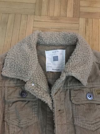 Cazadora de pana estilo vaquero