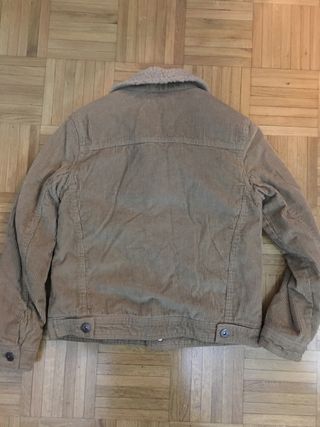 Cazadora de pana estilo vaquero