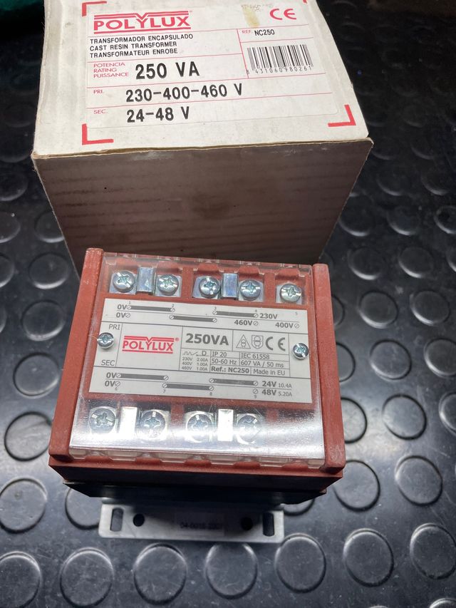 Trasformatori vari (9 unità)