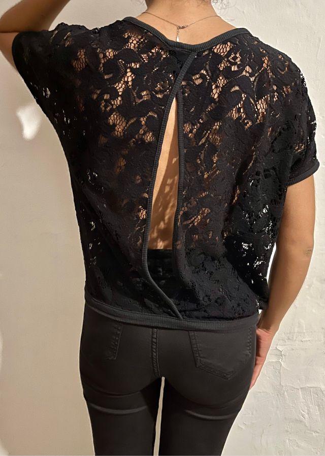 Camiseta negra de encaje talla S de Pull&b