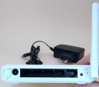Enrutador Inalámbrico 54G, 5 Puertos