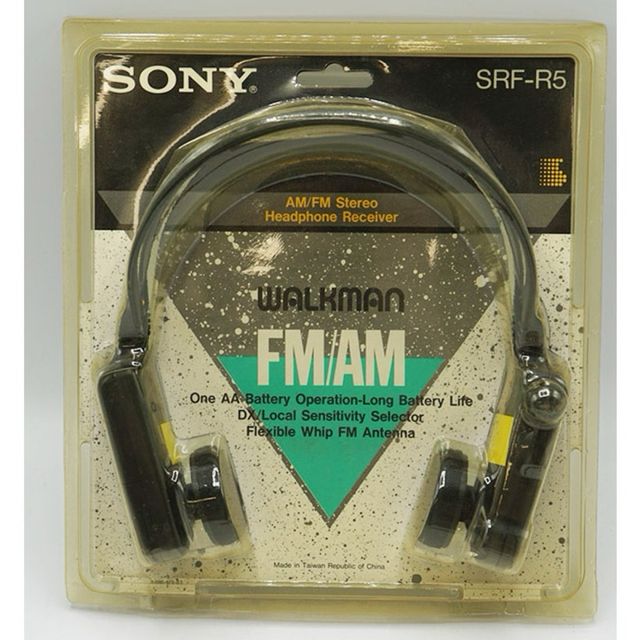 Sony  SRF-R5 walkman Radio AM/FM sin estrenar