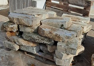 El metro lineal bordillos de piedra de colmenar