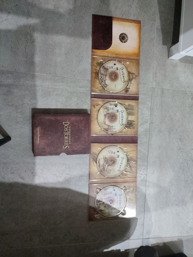DVD El señor de los anillos.