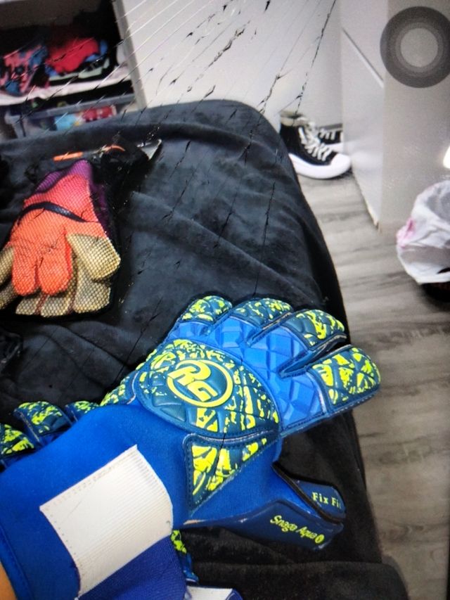 guantes RG gama media