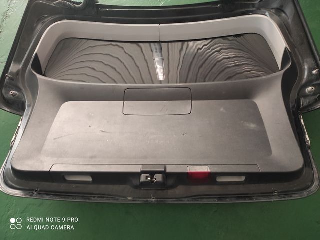 Portón trasero mercedes clase b W245 (2005-2011)