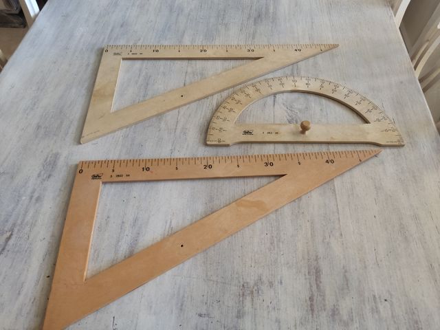cartabon y semicírculo vintage