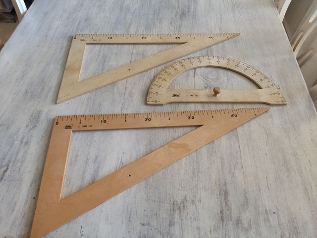 cartabon y semicírculo vintage