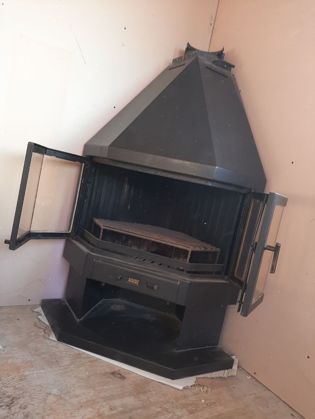Chimenea leña esquinera ROCAL
