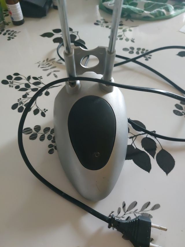 lampada da tavolo comodissima