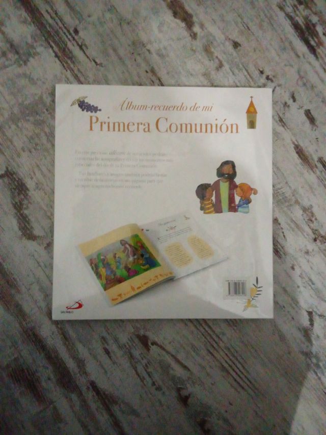 ÁLBUM RECUERDO DE MI PRIMERA COMUNIÓN