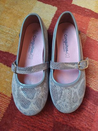Zapato niña. Talla 29