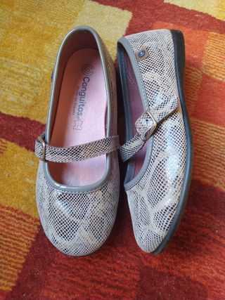 Zapato niña. Talla 29