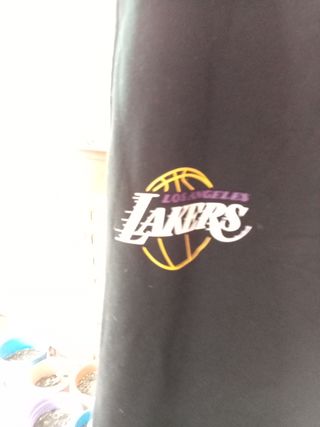 vendo pantalón de chandal unisex