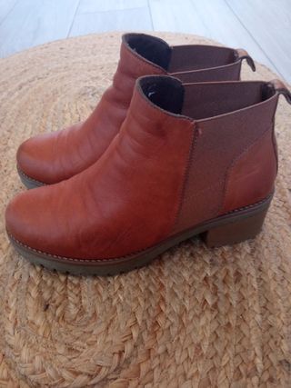 Botines de piel marron