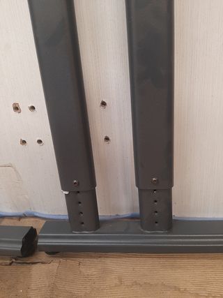 Pareja pies patas metálicas mesa. Ref M42P