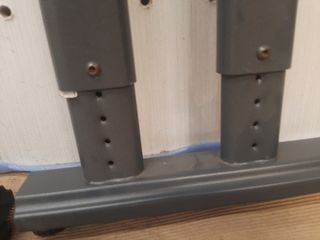 Pareja pies patas metálicas mesa. Ref M42P