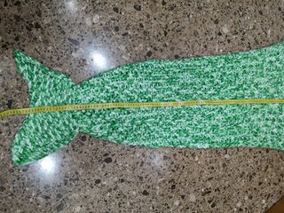 Manta crochet cola sirena hecha a mano