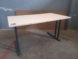 Mesa individual escritorio despacho. Ref M40P