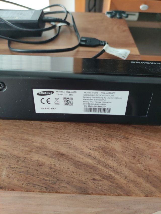 barra y altavoz Samsung