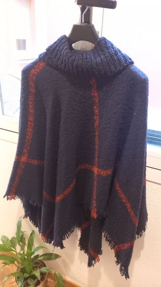 Poncho de lana. 