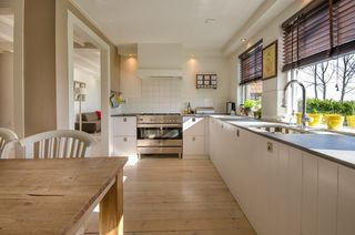 MONTADOR DE PARQUET LAMINADO 