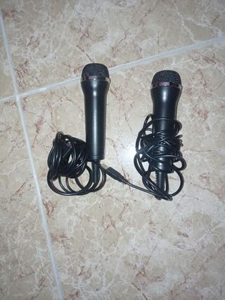 Solo 10 euros  los 2 micrófonos Play 4