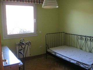 Cama o Diván Ikea forja negra con colchón y somier